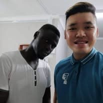 Happy guest enjoying their stay at Pelangi Capsule Hostel Johor Bahru - photo 8